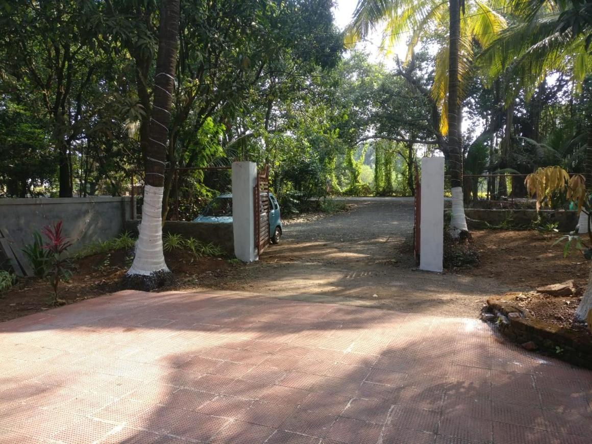 Krushna Kunj Holiday Home อลีบาก ภายนอก รูปภาพ